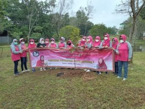 Peduli Lingkungan, KPPI Lampung Gandeng UIN Inisiasi Program Menanam Pohon