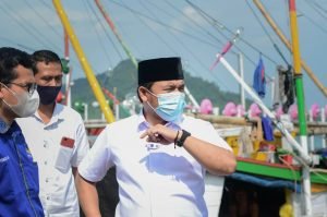 Wahrul Fauzi Silalahi Minta POLDA Lampung Turun Tangan untuk Mengusut Pelaku Pencemaran Limbah di Pesisir Pantai