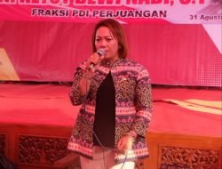 Ketut Dewi Nadi Salurkan Bantuan Kursi Roda untuk Warga Kampung Rukti Harjo saat Reses