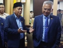 Yozi Rizal Dilantik Jadi Pimpinan Dewan, Budiman AS Jabat Ketua Komisi I DPRD Lampung