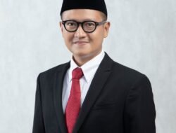 Ahmad Giri Akbar Rajai Lampung Timur
