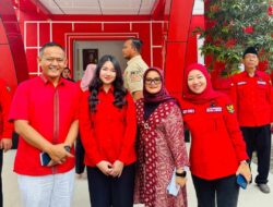 Fauzi – Laras Terima B1KWK dari PDI Perjuangan