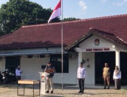 Gelar Apel, KPU Lamsel Lantik Pantarlih Kecamatan Kalianda