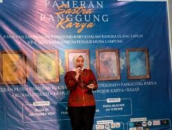 Kepala Taman Budaya Lampung Buka Pameran Sastra KPML