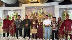 Arinal Djunaidi dan Parosil Mabsus Komitmen Dukung Pelestarian Adat, Budaya dan Bahasa Lampung Barat