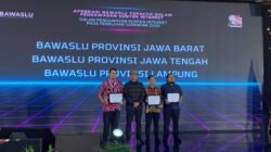 Bawaslu Provinsi Lampung Raih Penghargaan Bawaslu Teraktif Pengawasan Konten Internet 2024