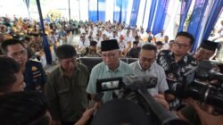 Gubernur Lampung Terpilih Mirza Hadiri Penyerahan Rumah Anggota TKBM Panjang