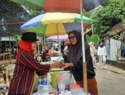 Ketua DPRD Kota Metro Ria Hartini Kunjungi Pasar Payungi, Apresiasi Potensi Ekonomi Lokal