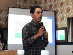 KLASIKA: Penyitaan Buku Ancam Demokrasi