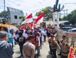 Gelar Aksi Depan Kejati, SIMPUL Desak APH Usut Tuntas Penyelewengan BBM Subsidi di Tuba