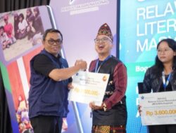 Yoga Pratama Dinobatkan Sebagai Relawan Literasi Inspiratif 2025