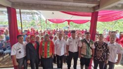 Jalan 2,5 Km Rusak Parah, Warga Lingga Pura Curhat ke Dewi Nadi Saat Reses