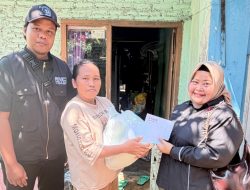 Ses Mayang Bantu Korban Banjir