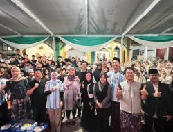 Nobar Final Piala Dunia, Nbak Nunik Bangun Kebersamaan dengan Santri